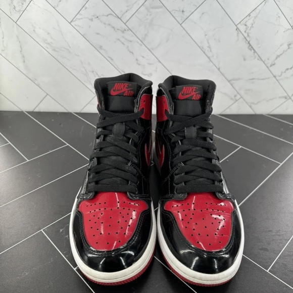 Jordan 1 patent black and red